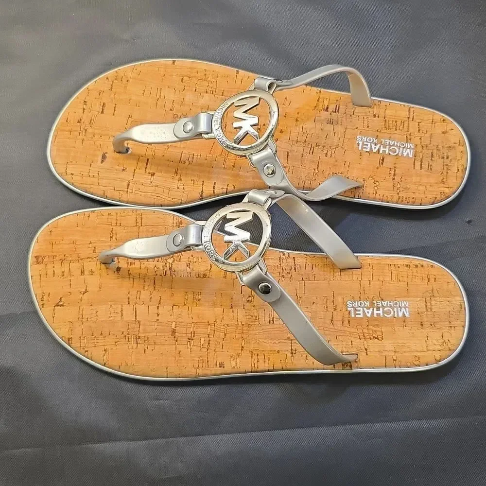BRAND NEW MICHAEL KORS MK CHARM JELLY FLIP FLOP CORK BOTTOM SANDAL